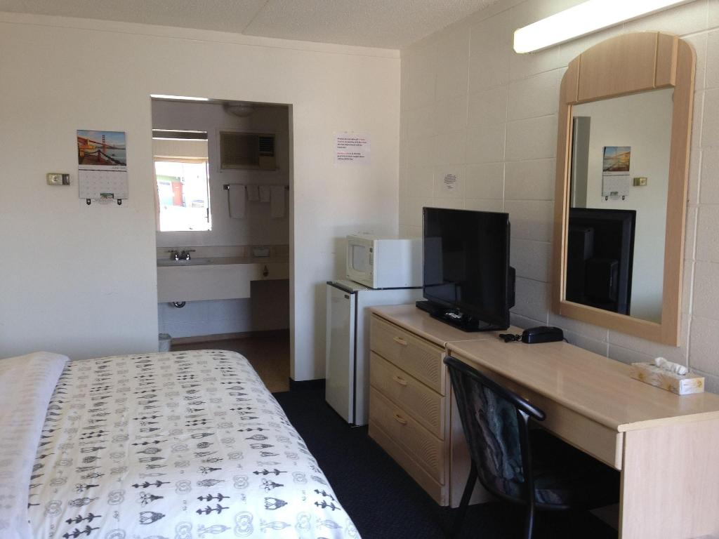 Silver Crest Lodge