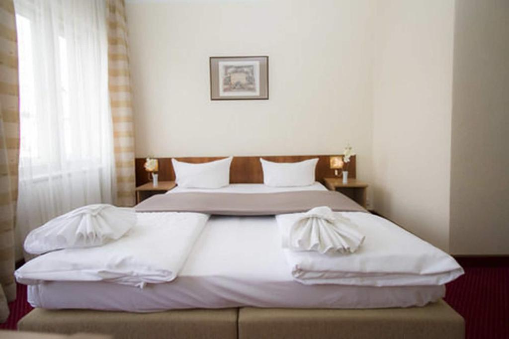 Hotel Spreewitz Am Kurfa Rstendamm