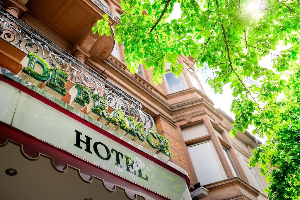 Hotel De France