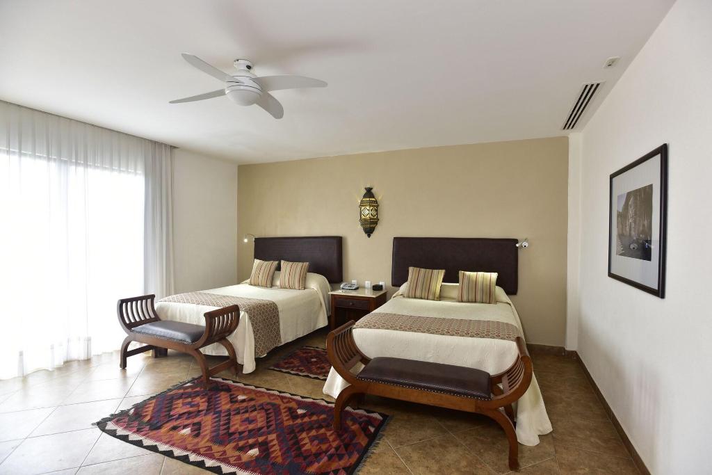 Hotel Spa Hacienda De Cortes