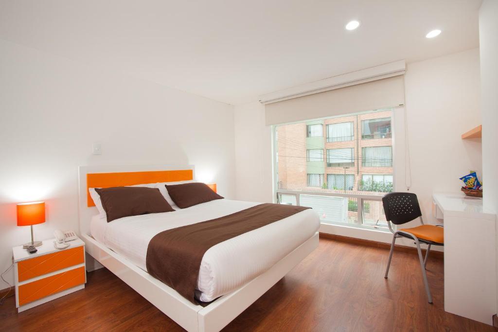 Castellana 100 By hoteles confort 80