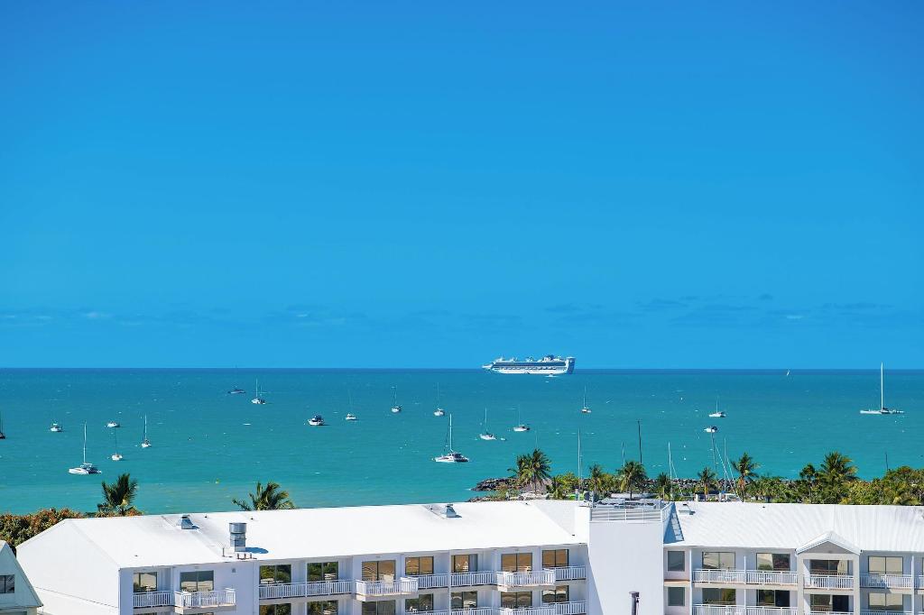 Ocean Views 14A