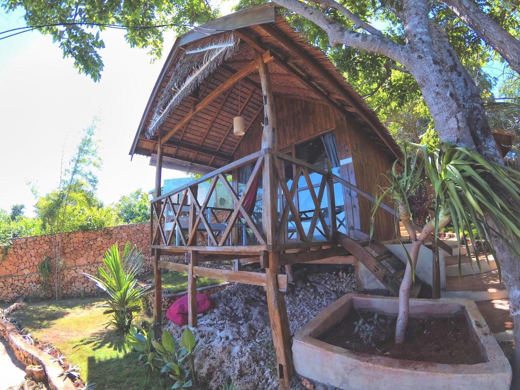 Cosmos Bungalows