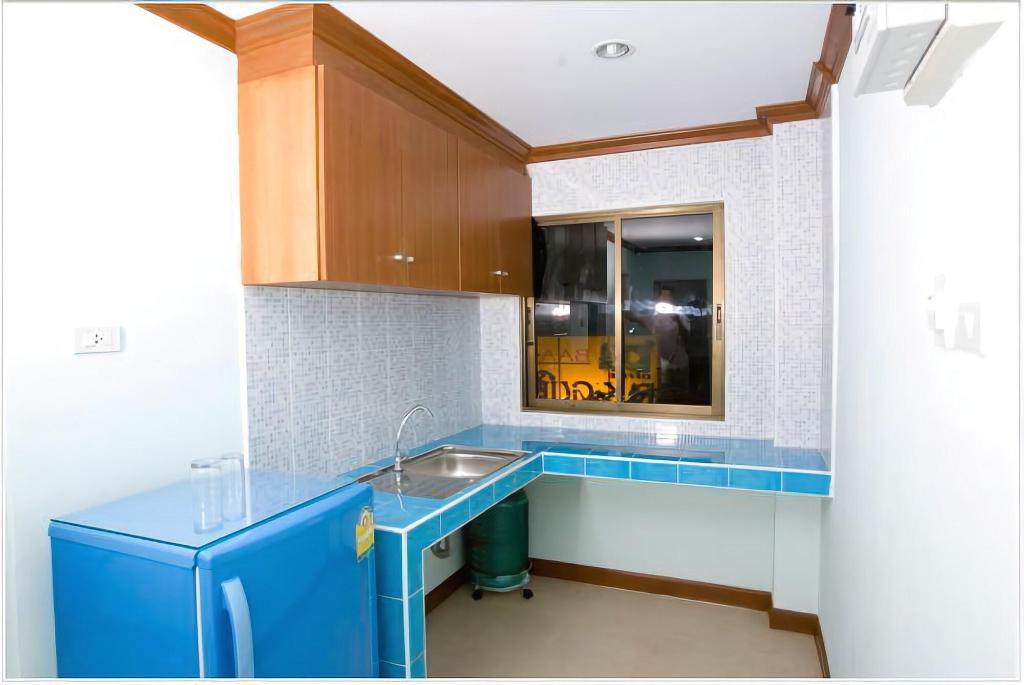 R K Guesthouse