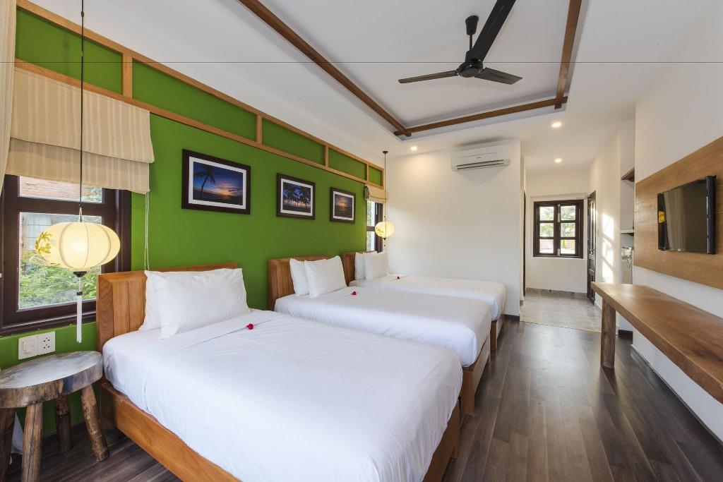 An Bang Beach Villas
