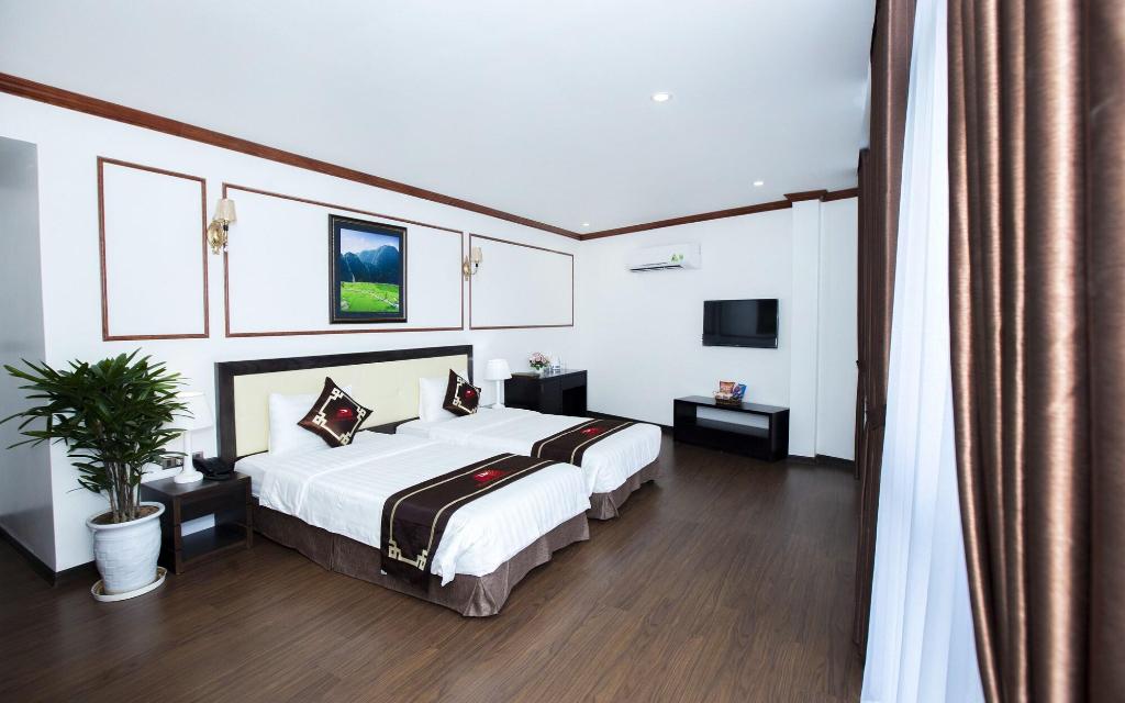 hotel-thumb