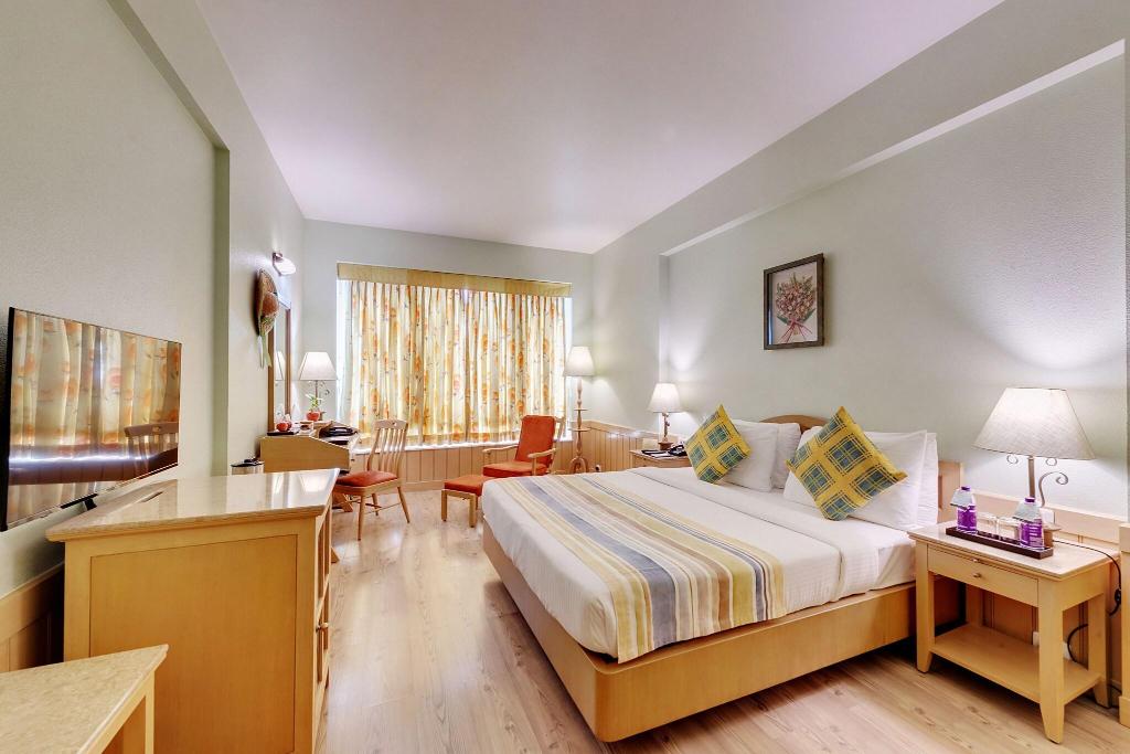 The E Square Hotel