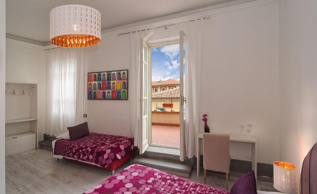 7 Rooms