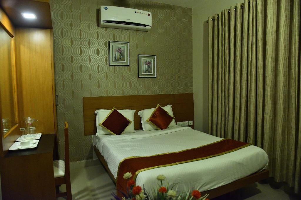Zaith Residency Near Us Consulate Apollo Hospitals