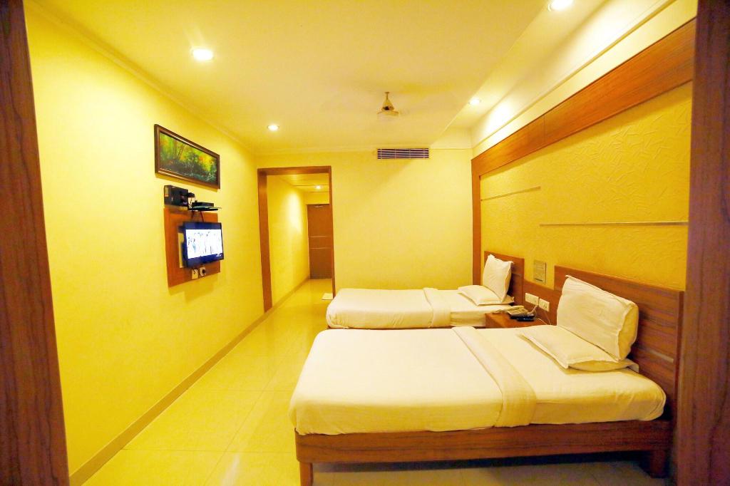 Hotel Apple Residency