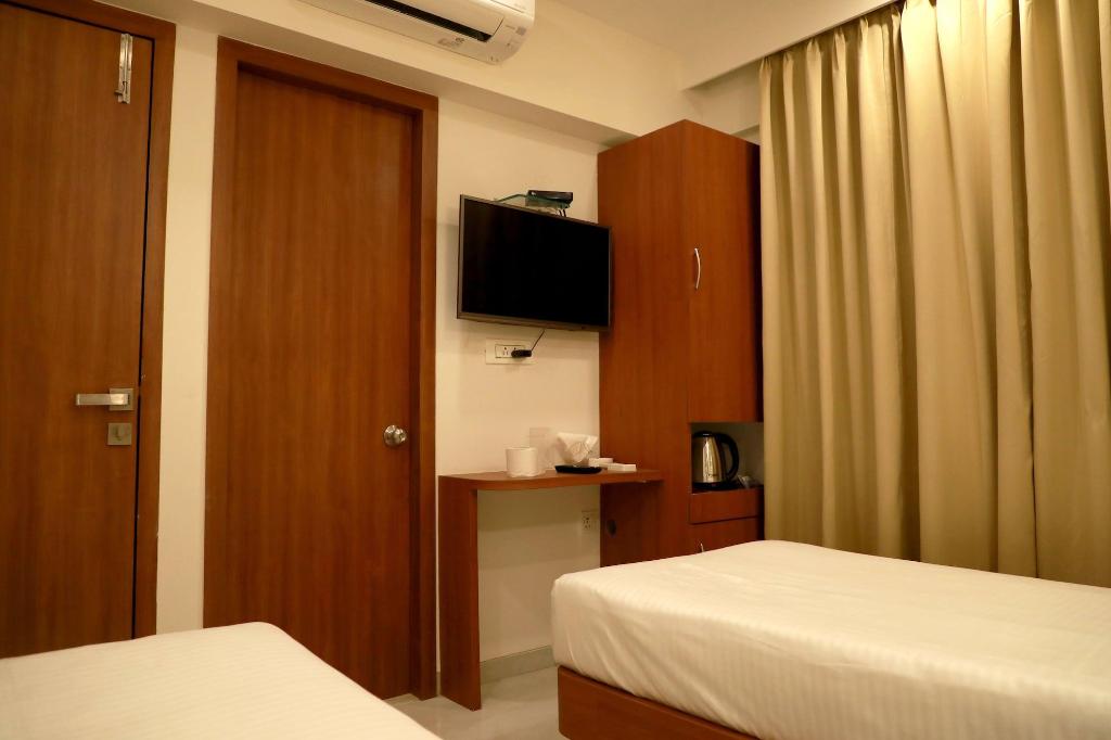 Hotel Lords Mumbai