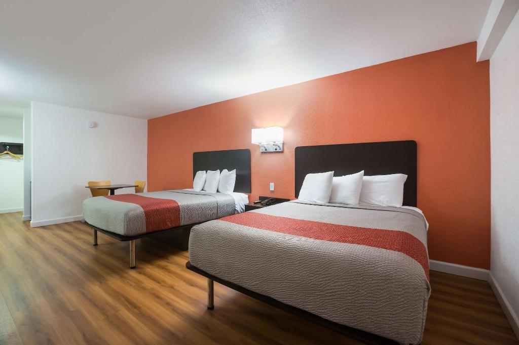 Motel 6 Suwanee, Ga - Gwinnett Center