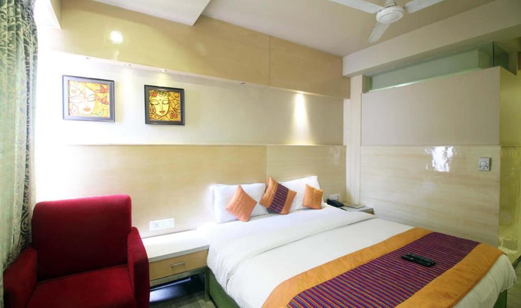 Hotel Krishna Plaza