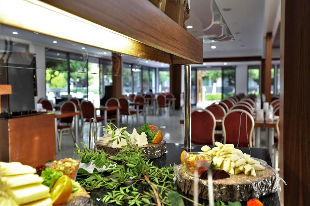 Monna Roza Garden Resort Hotel All Inclusive sonfiyat com