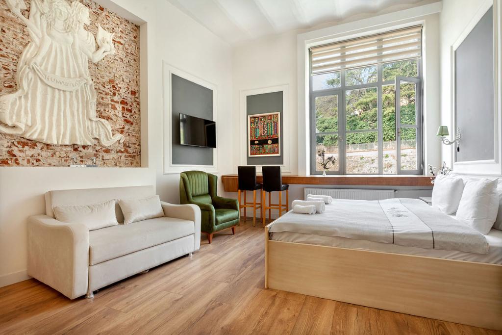 Cezayir Rooms