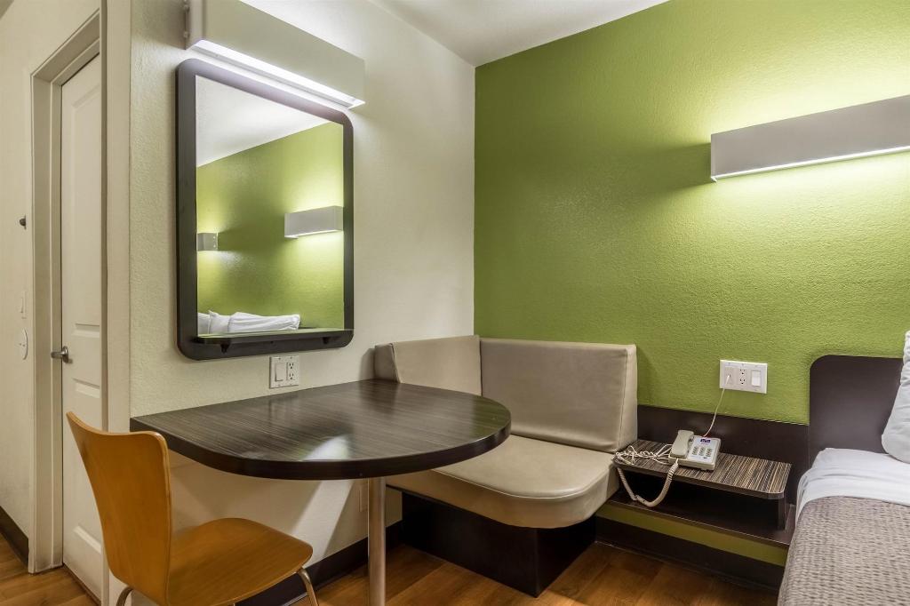 Motel 6 Redlands Ca