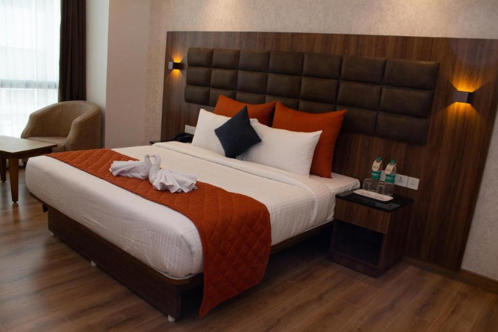 Shivas Galaxy Hotel