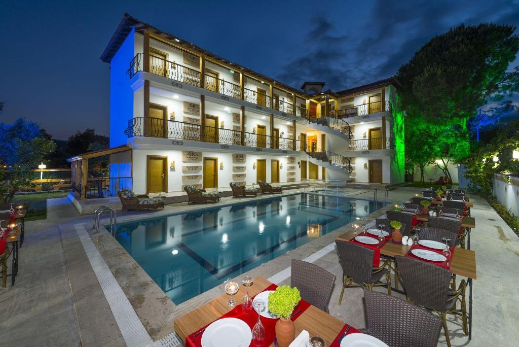 Amore Hotel