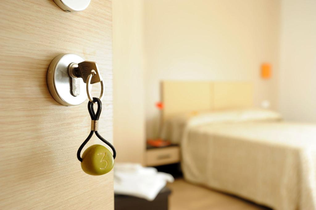 Honey Rooms