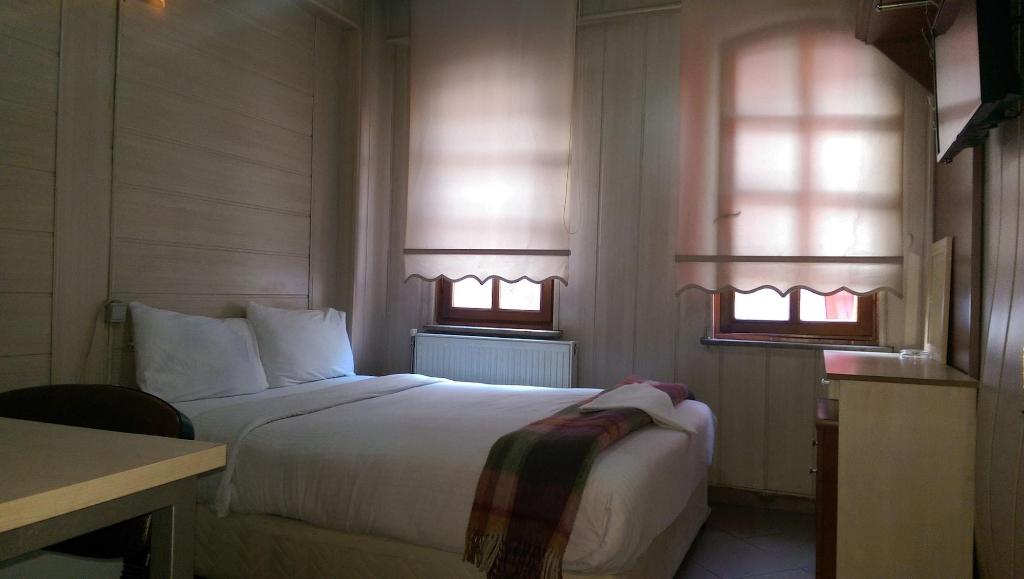 Mevlana Otel