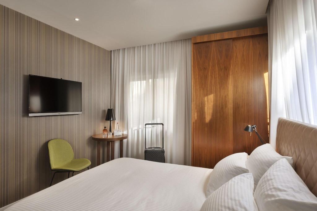 Shenkin Hotel