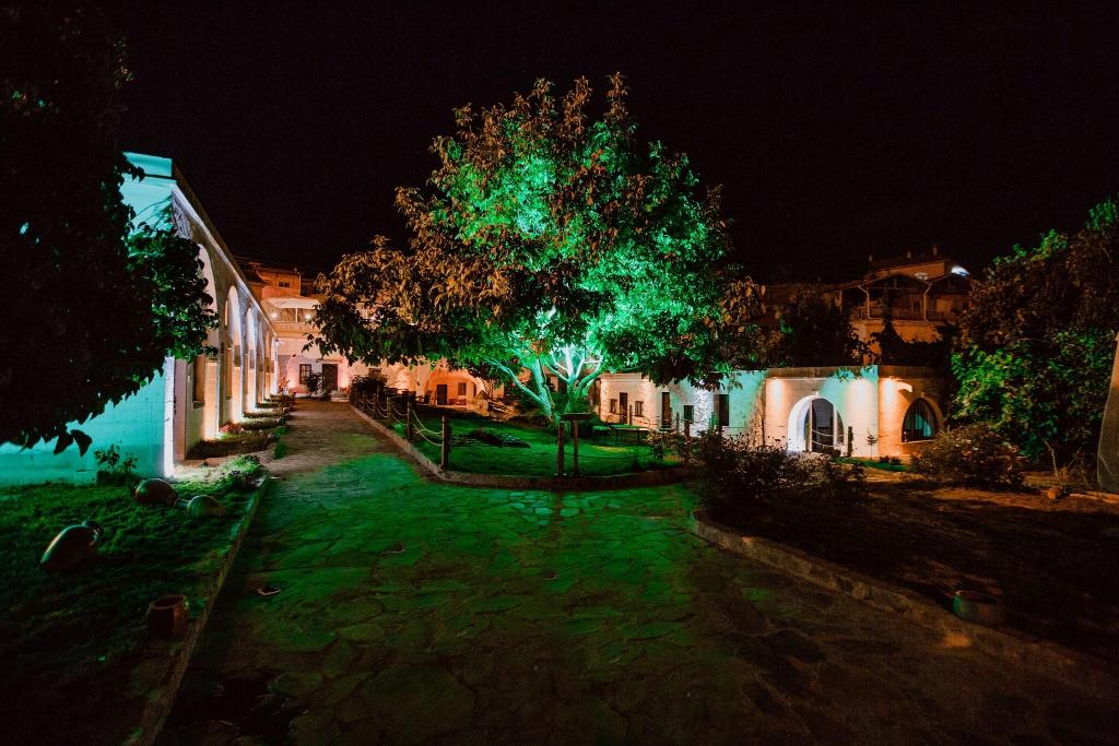 Ortahisar Cave Hotel