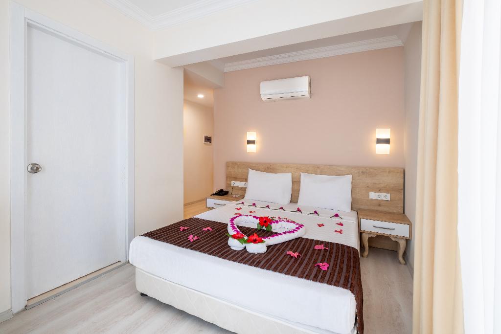 Viking Beach Hotel