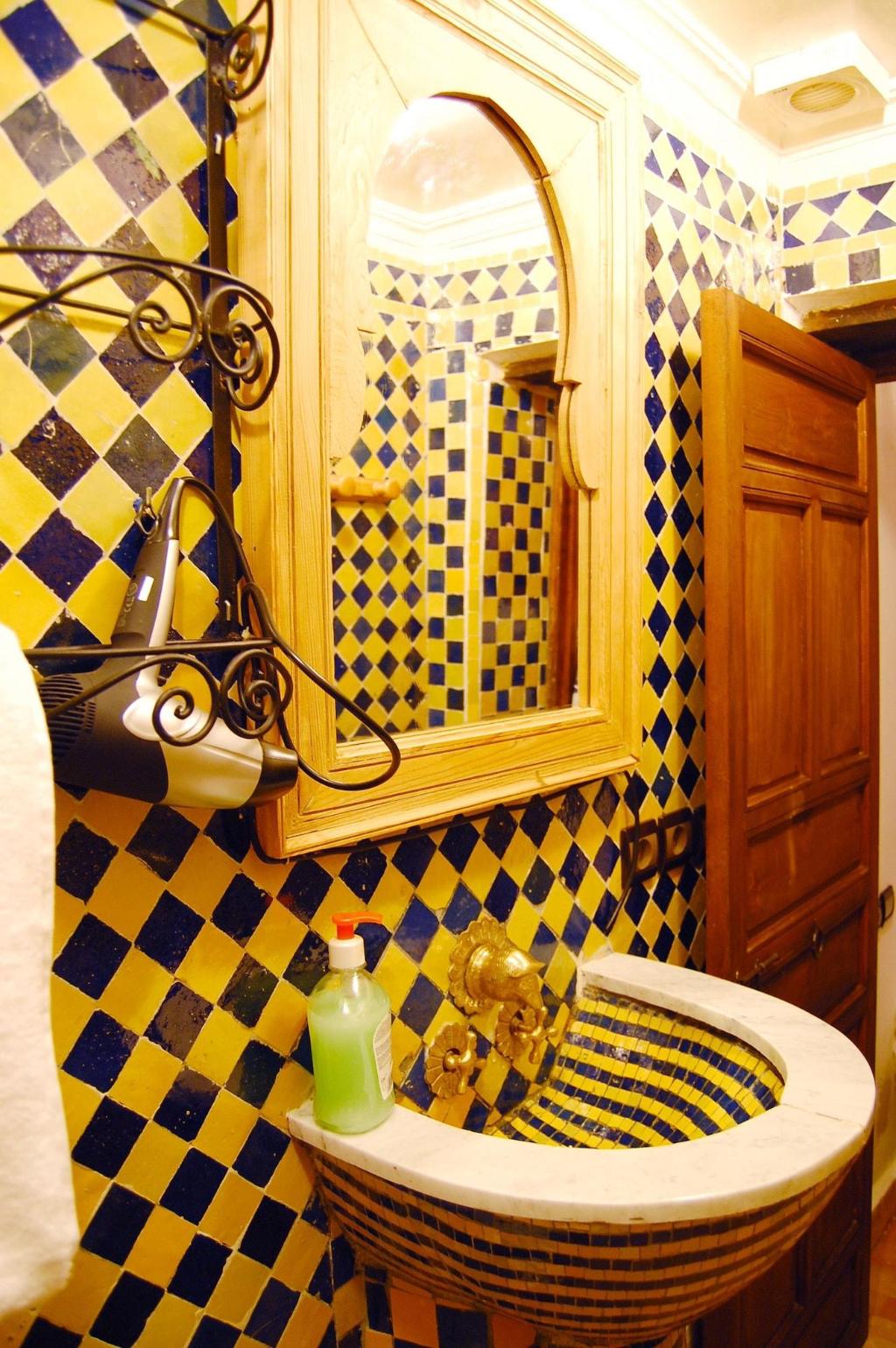 Riad Fes Aicha - Sports and Entertainment