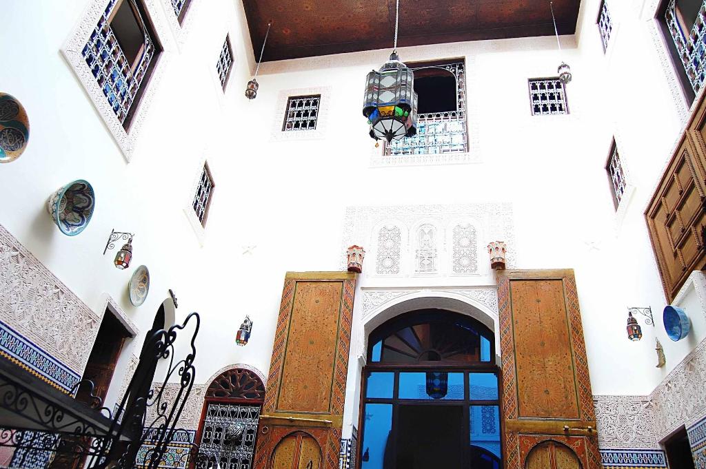Riad Fes Aicha - Sports and Entertainment
