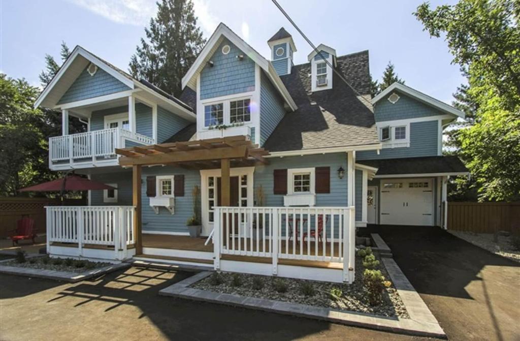 Kelowna Bed And Breakfast