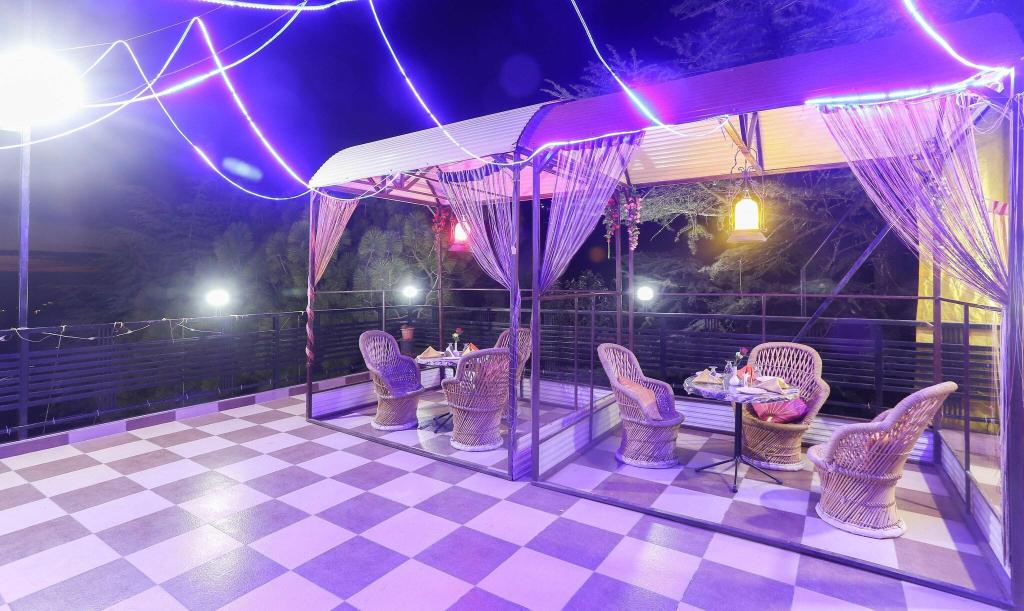 Treebo Trend Roshan House