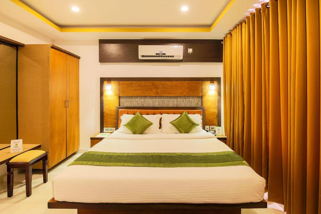 Treebo Tryst Palmyra Grand Suite