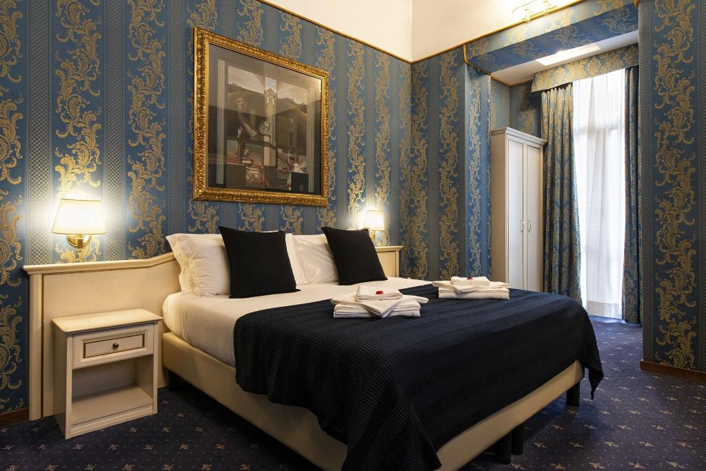 Canova Rooms In Spanish Steps