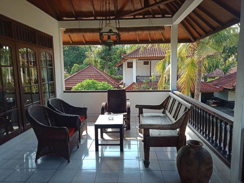 Rini Hotel