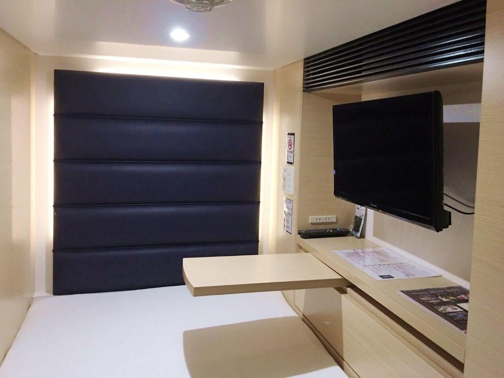 Hotel Spa Topos Sendai Station Caters To Men