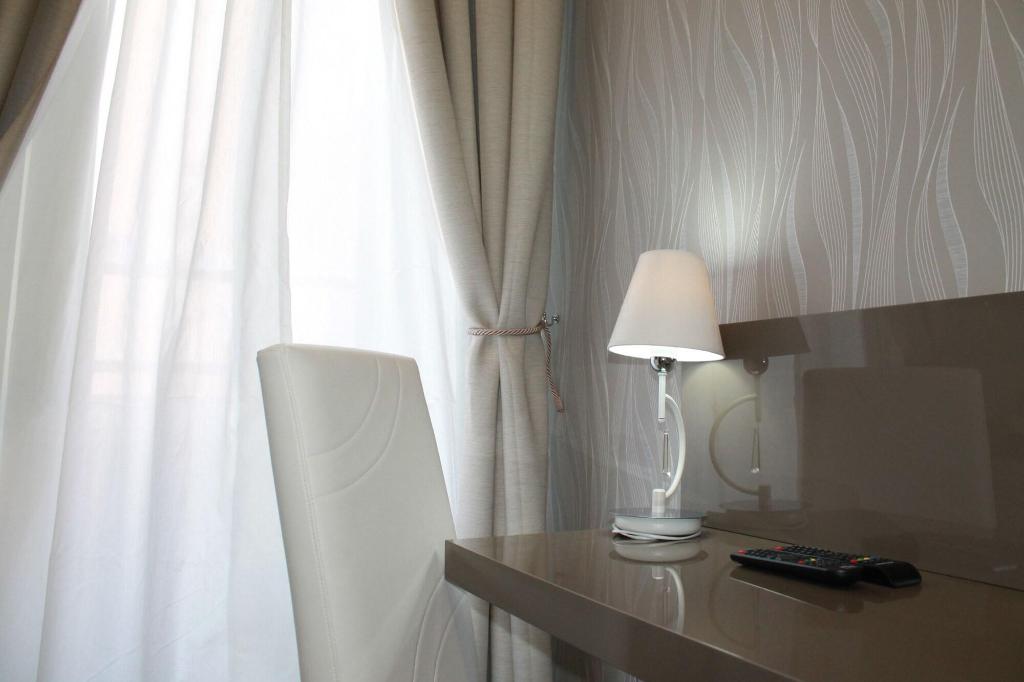 Elenoire Rooms Suite