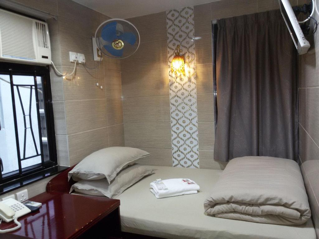 Tom S Guest House