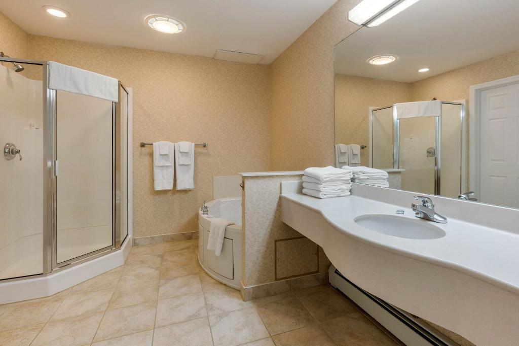 Ogunquit Hotel Suites