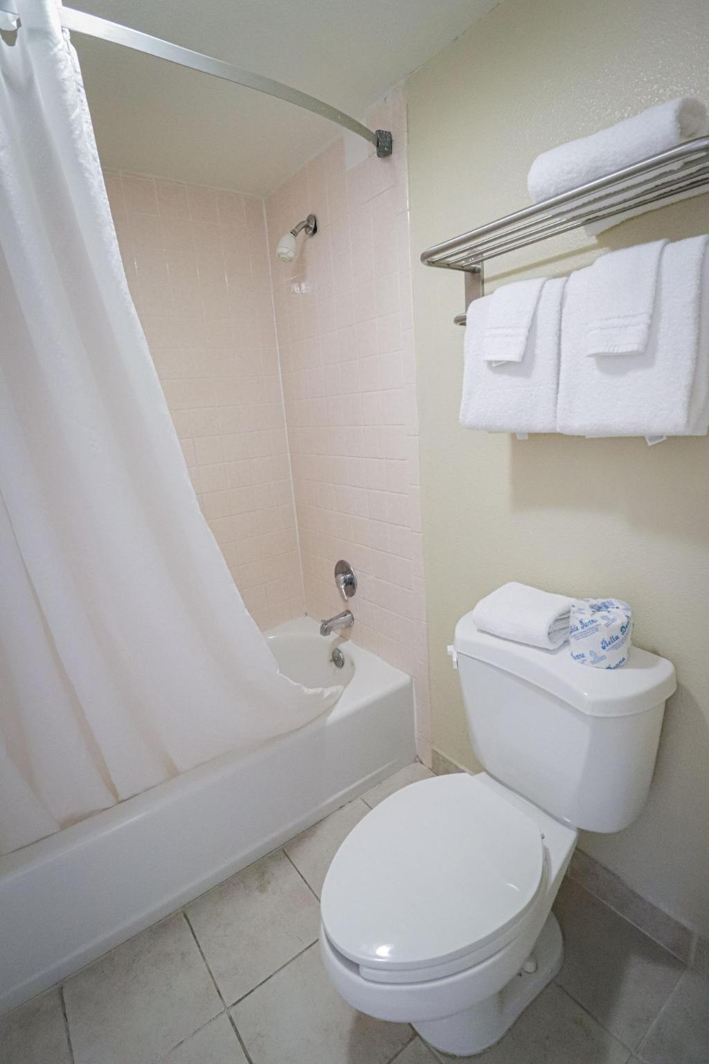University Inn Suites San Antonio