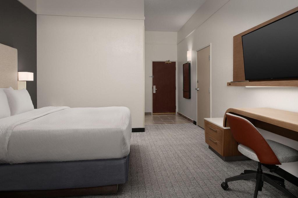 Courtyard By Marriott Dothan