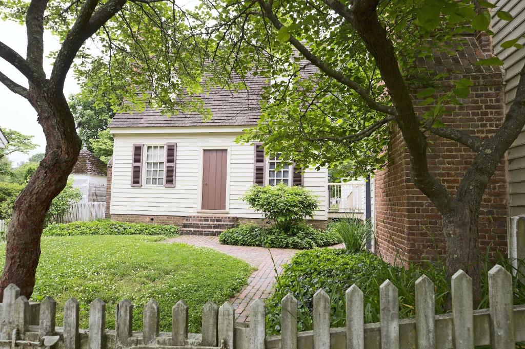 The Colonial Houses - A Colonial Williamsburg Hote