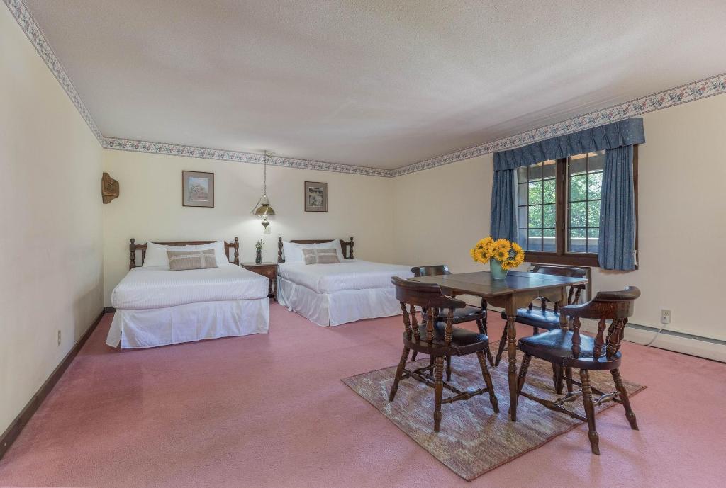 Innsbruck Inn At Stowe