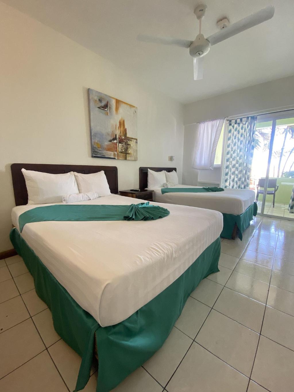 Ocean Palms Resort