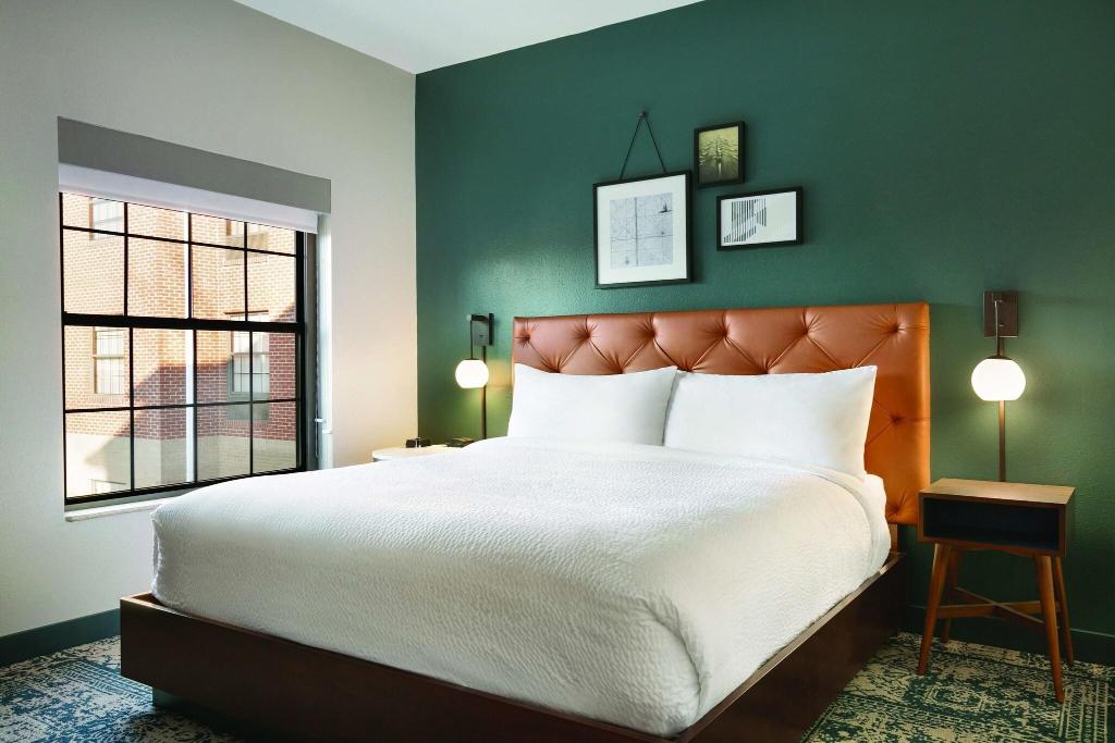 Four Points By Sheraton Raleigh Arena