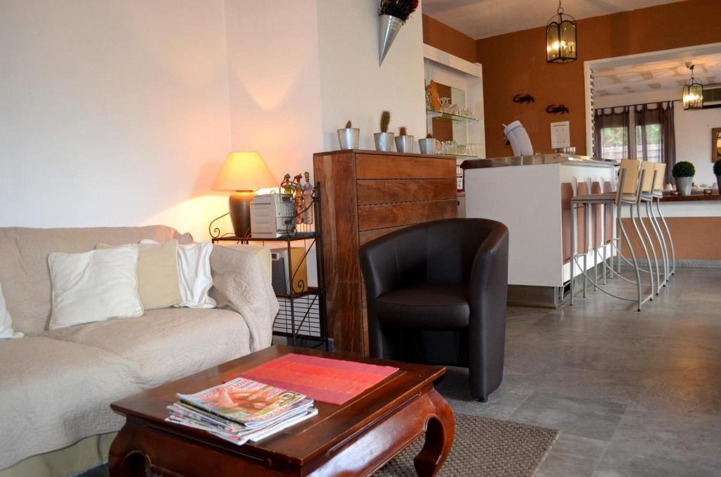 Hôtel Aiglon Bylitis
