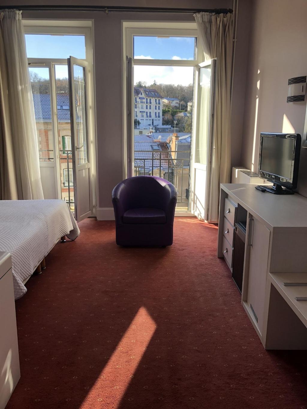Hotel De Paris