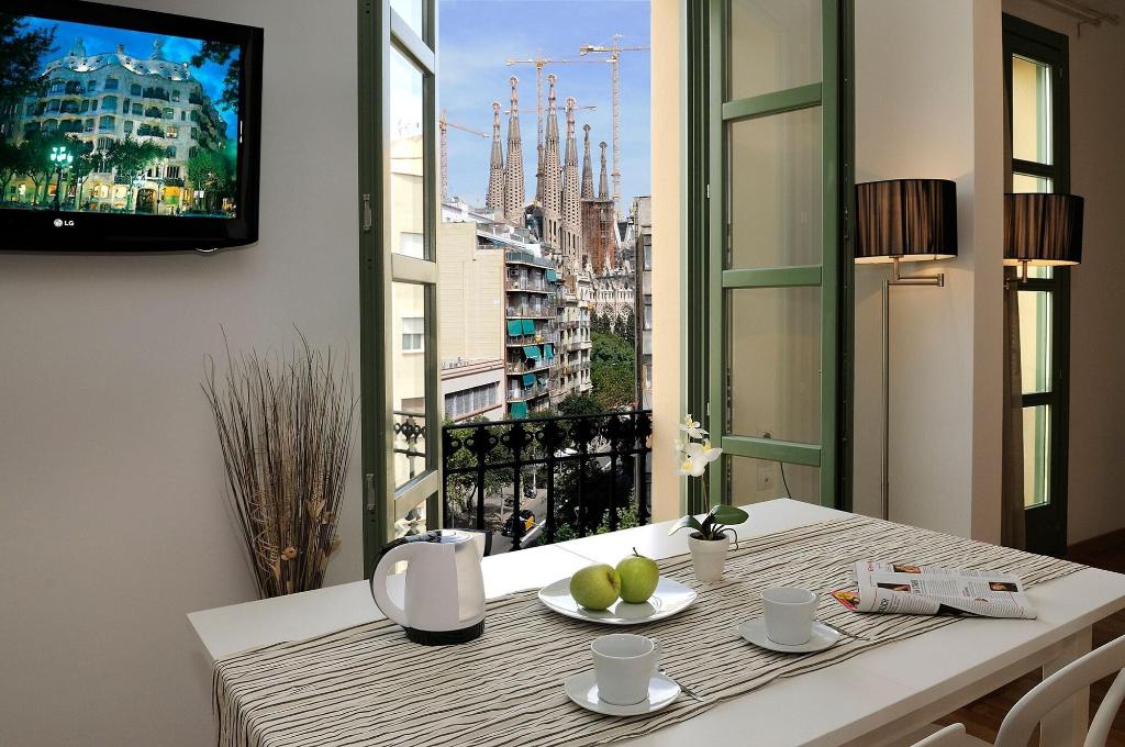 Apart-Suites Hostemplo - General view