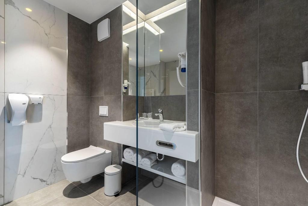 Hotel Hotel Mirjam, Kroatien, Makarska. Großes 83