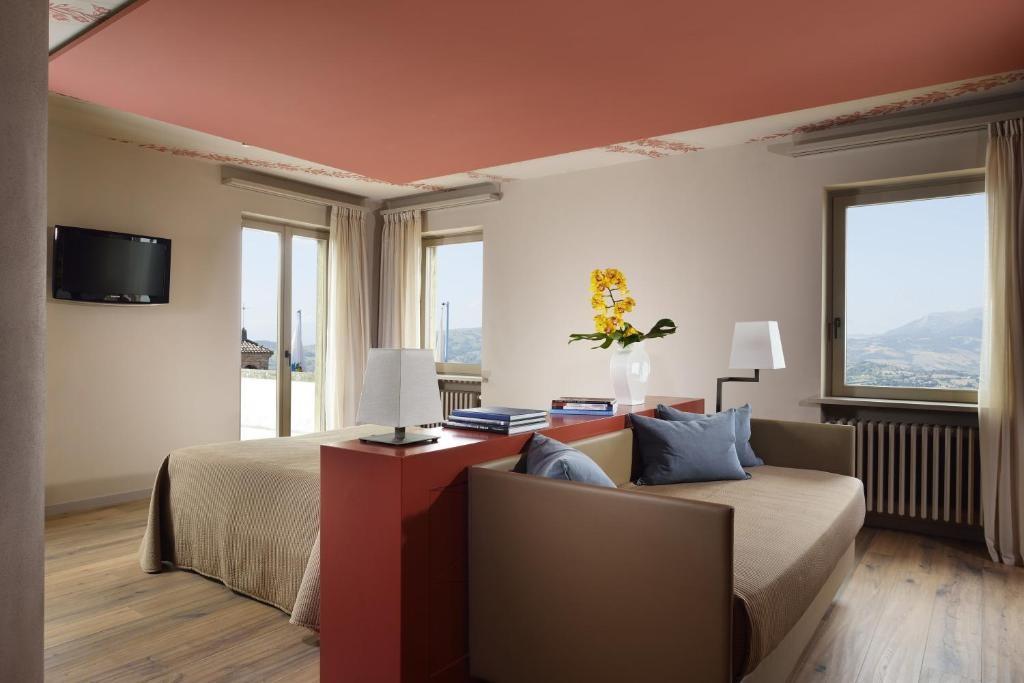 Titano Suites