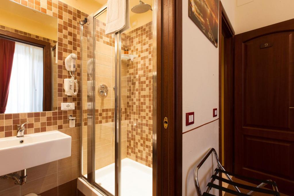 Hotel Ester